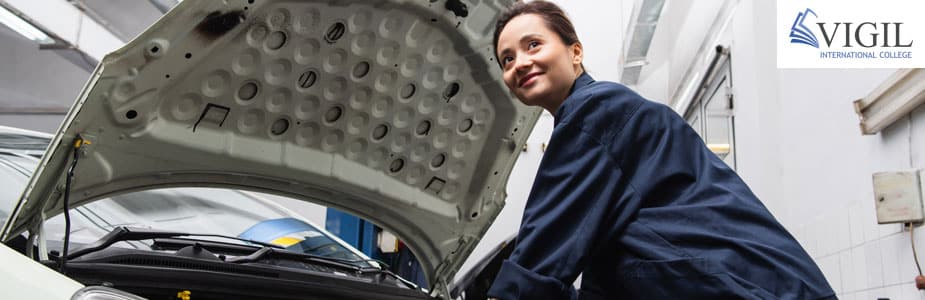 AUR30620 – Certificate III in Light Vehicle Mechanical Technology